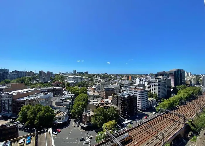 92B Stylish Abnb Property With Local Flair In Sydney