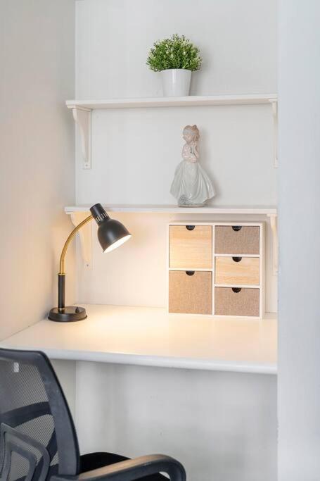 92b Stylish Abnb With Local Flair In Sydney